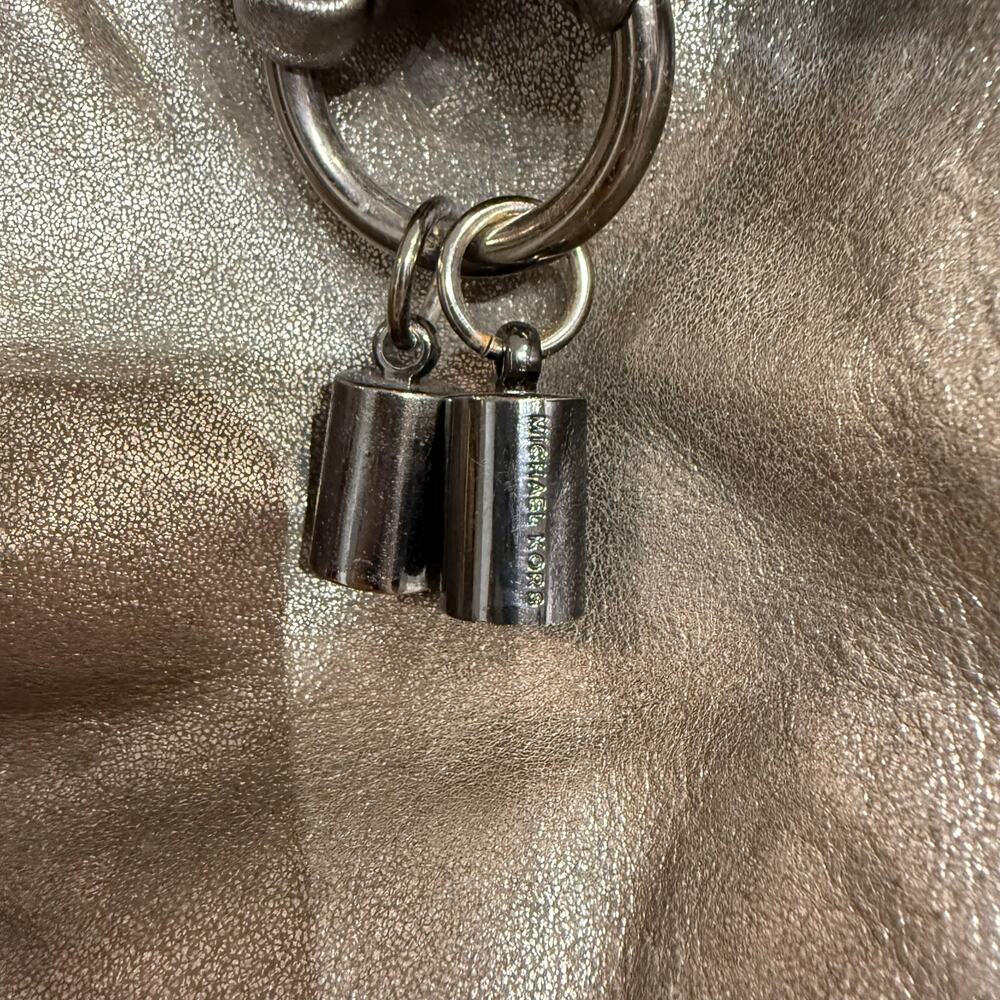 Michael Kors Metallic Silver Leather Drawstring Hobo Shoulder Bag Large - Picture 4 of 12